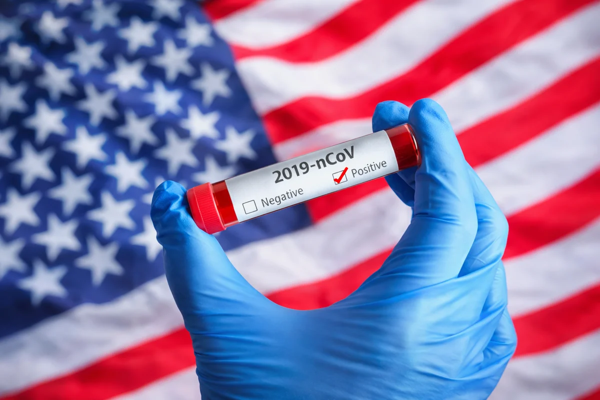 EUA revisam diretrizes de vacinação contra gripe e Covid para 2026