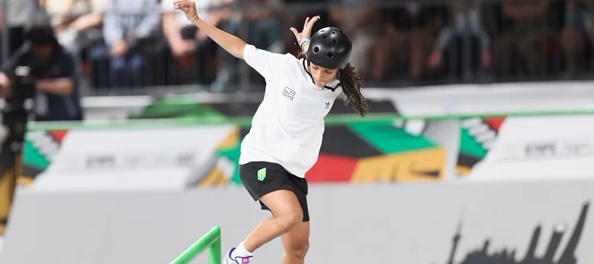 Rayssa Leal brilha na final do SLS Super Crown com maior nota de linha do dia