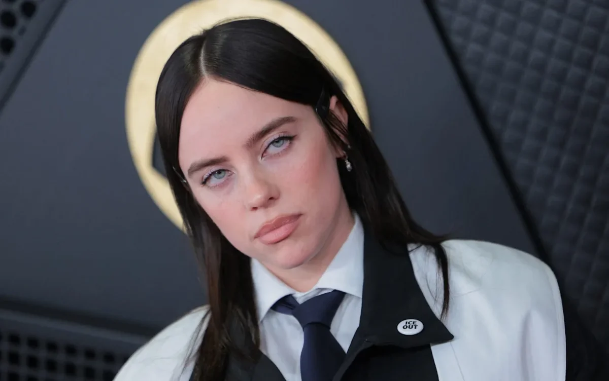 Billie Eilish enfrenta cobrança de coerência após discurso sobre “terra roubada” no Grammy